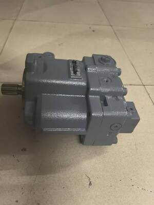 PVK-2B-32 Hydraulic Plunger Pump  ZX490-5A  For Crawler Excavator