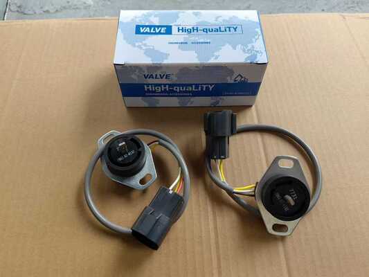 7861-92-4132 Excav Throttles Cables PC200-6 Spare Parts Throttle Motor Accelerator Locator Positioner Sensor  Solenoid Motor