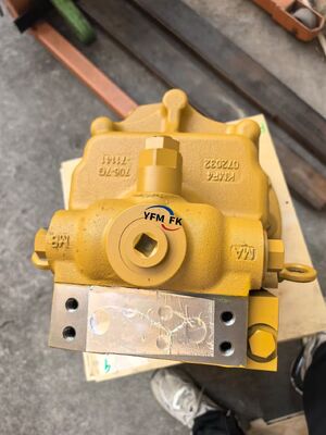 PC200-8 Hydraulic Swing Motor Slewing Motor Crawler Excavator 706-7G-01170